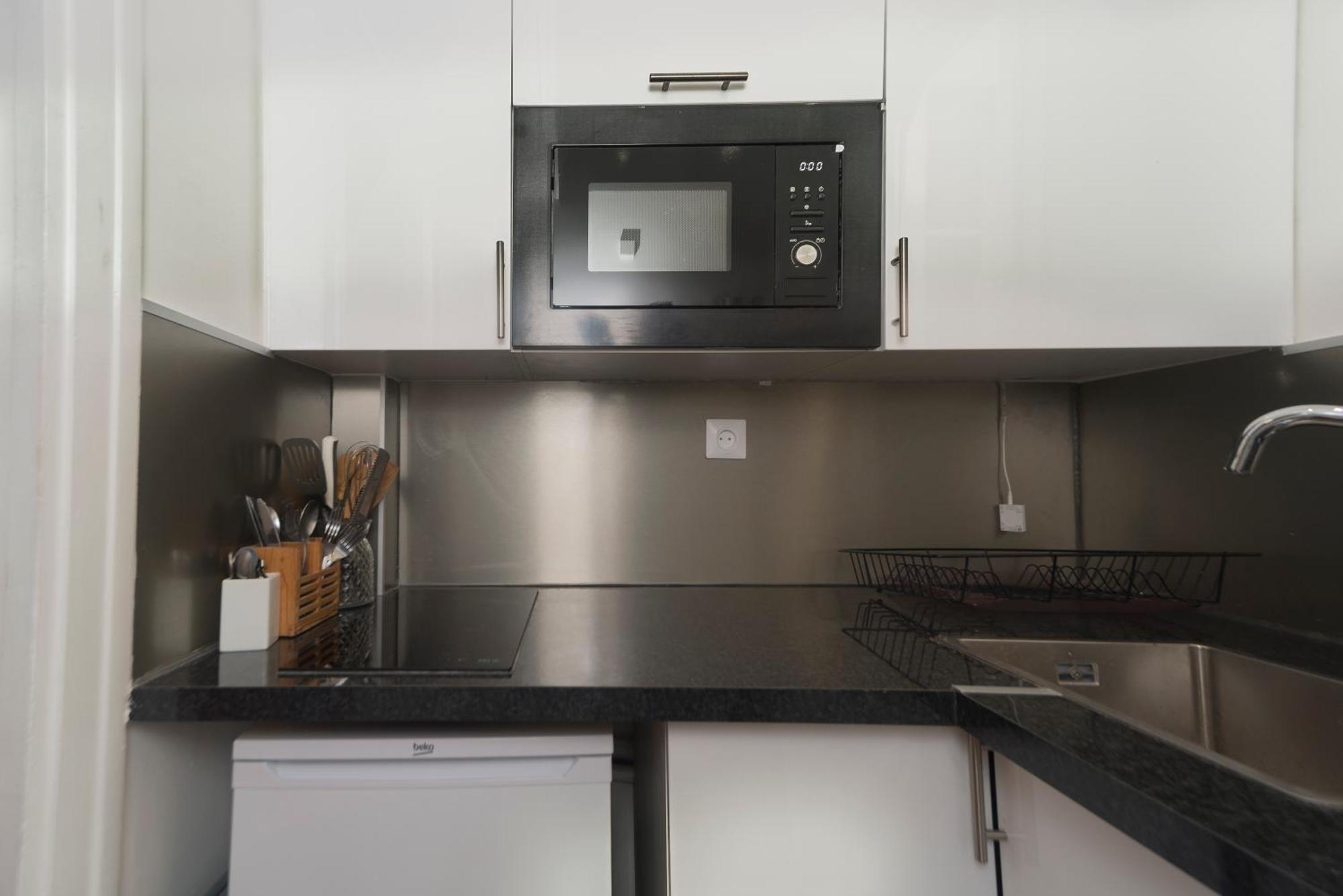 Saint Michel Quartier Latin With Ac Apartment Paris Bagian luar foto